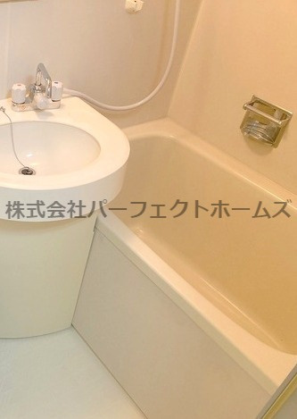 大東御殿山ビルの浴室|日々の暮らしに欠かせないお風呂です