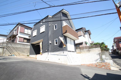 【前面道路含む現地写真】 | 海老名市上今泉6丁目　新築戸建て　全1棟【仲介手数料無料】