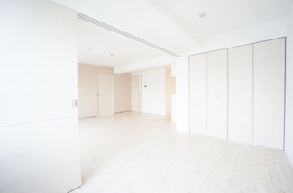 【洋室】 | アルファ山の手南