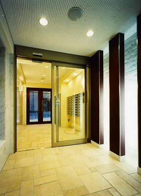 【ロビー】 | ROXCAPE川崎