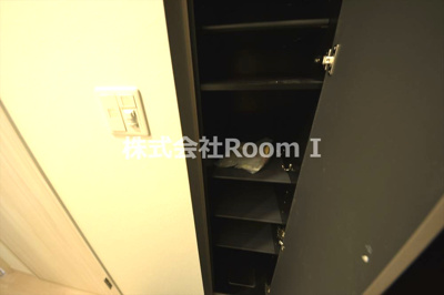 【設備】 | スプランディッド安土町 | シューズボックスです。