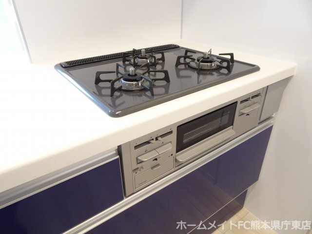 熊本市東区長嶺東６丁目のアパートのキッチン