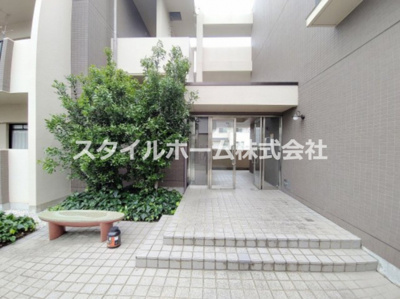 【エントランス】 | ウィンフィールド曙 | エントランスです