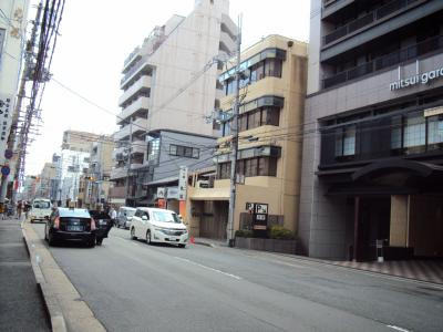 クレーデル四条の周辺|前面道路