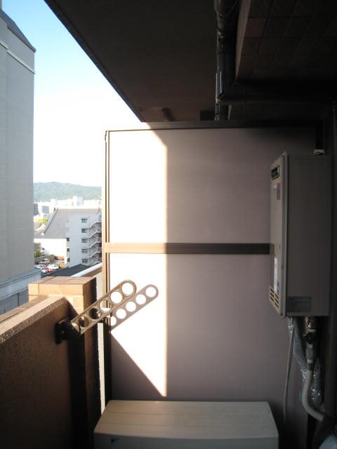 SHICATA　SIX　BLDG（シカタシスビルディング）のバルコニー