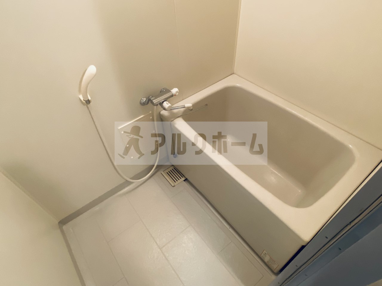 八幸ハイツの浴室|八幸ハイツ　風呂