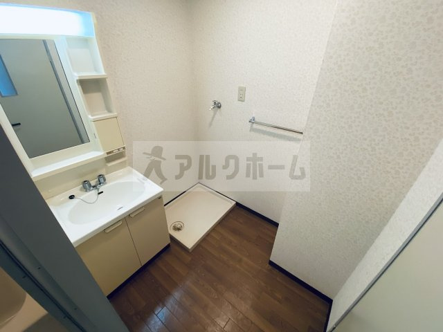 八幸ハイツの独立洗面台|八幸ハイツ　独立洗面台