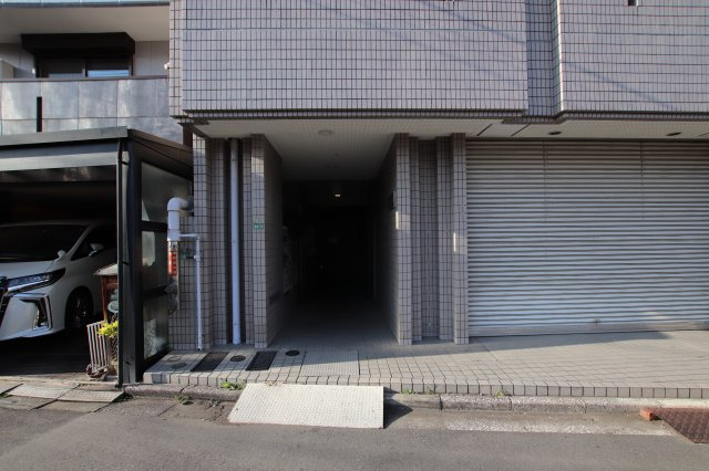 東栄コーポのエントランス