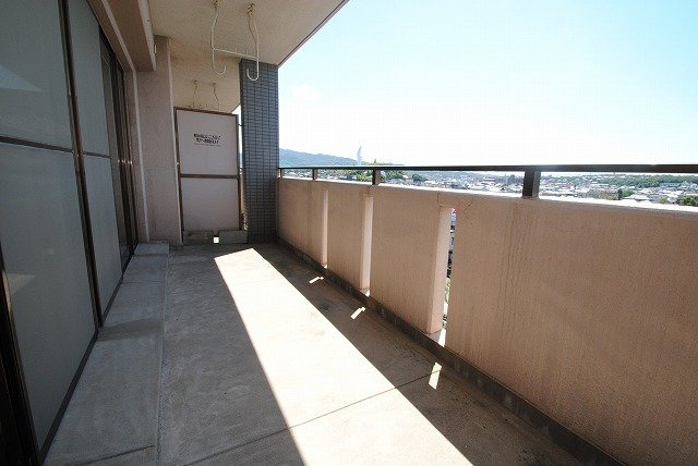  グランドハイツのバルコニー|陽当たり良好なバルコニーです