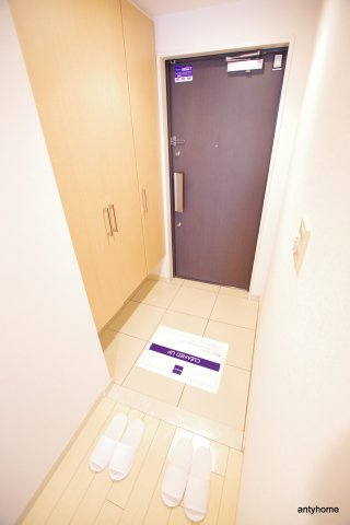 レジディア都島1　仲介手数料無料の玄関