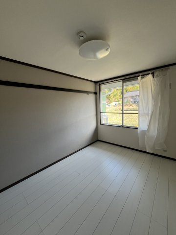 サニーハイツ松田