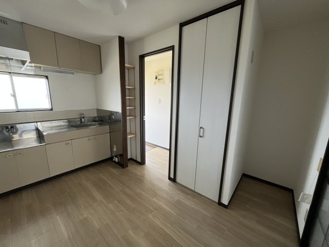 サニーハイツ松田