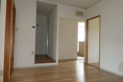 【トイレ】 | プレジール難波A | トイレ棚