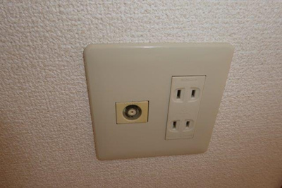 【設備】 | プレジール難波A | TVジャック