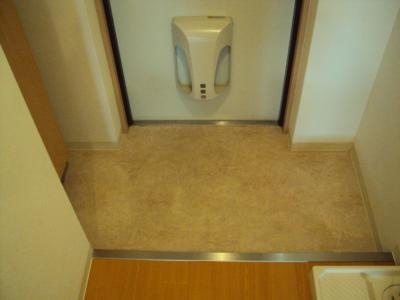 ハウスセゾン四条通の玄関|玄関