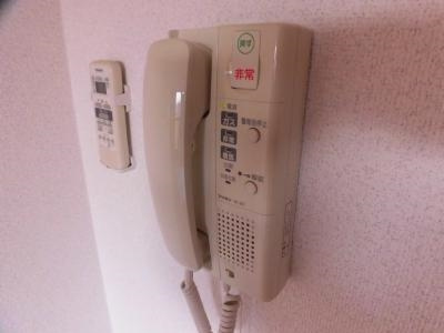 ハウスセゾン四条通のセキュリティ|インターホン