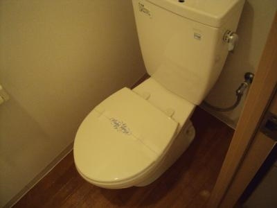 ハウスセゾン四条通のトイレ|トイレ