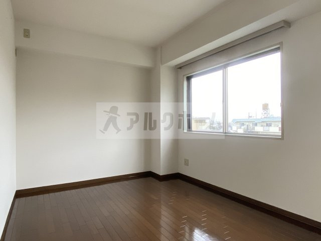 イングランドアヴェニューの洋室|イングランドアヴェニュー（柏原市平野・法善寺駅）　洋室