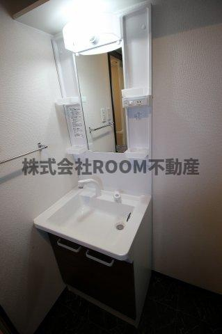 Ｍ10.牟田町Ⅰの独立洗面台|独立洗面台、朝の身支度には欠かせません