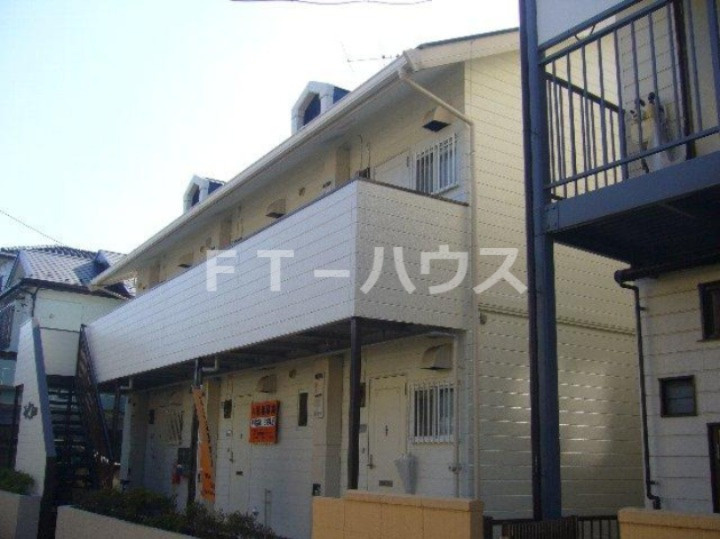 フロレス前原