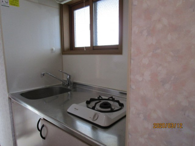 【キッチン】 | ハイツ白岩 | キッチンです