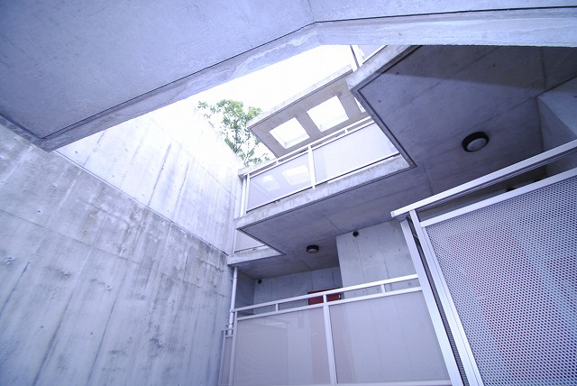 ロッヂングスオークの外観