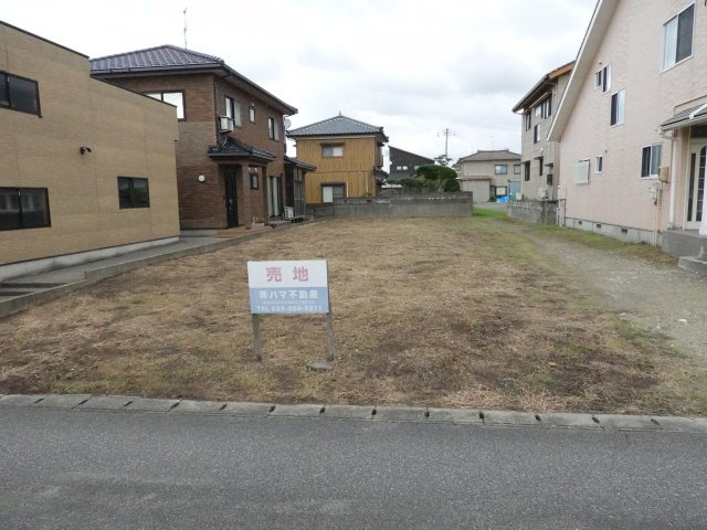 【外観】 | 新潟市北区松浜みなと3635-300　坪6万円　右