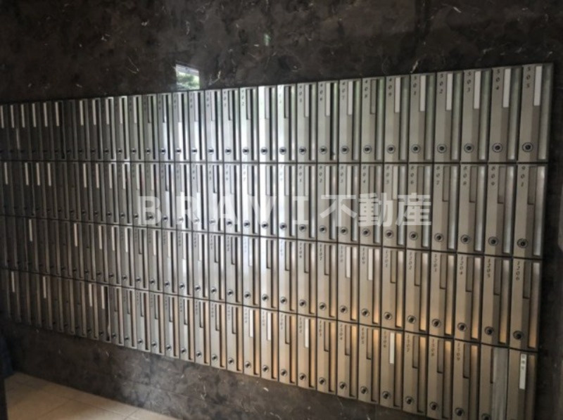 Fortuney大手前　BRAVI不動産の設備|【Fortuney大手前】郵便受け