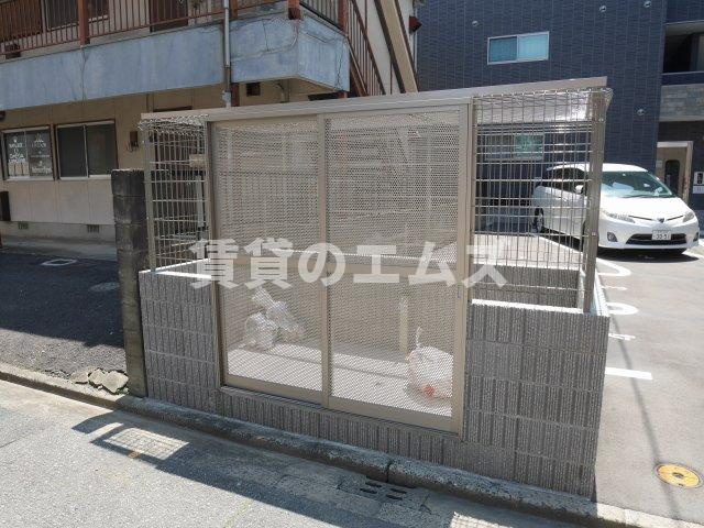 【その他共用部分】 | ＩＬＧＲＡＮＤＥ春町 | ＩＬＧＲＡＮＤＥ春町のゴミ置き場