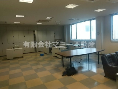 【内装】 | 岸岡町事務所