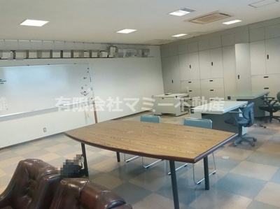 【内装】 | 岸岡町事務所