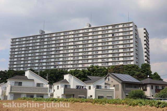 幕張ハウス