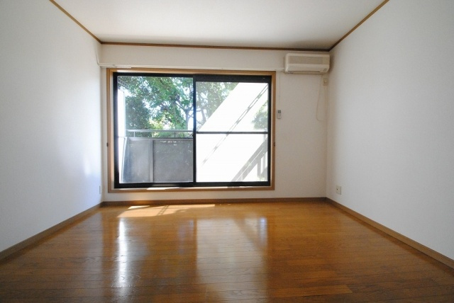 グレイス篠山の居間・リビング|同タイプイメージ写真