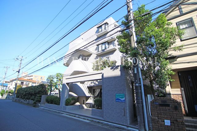 ユーコート行徳の外観