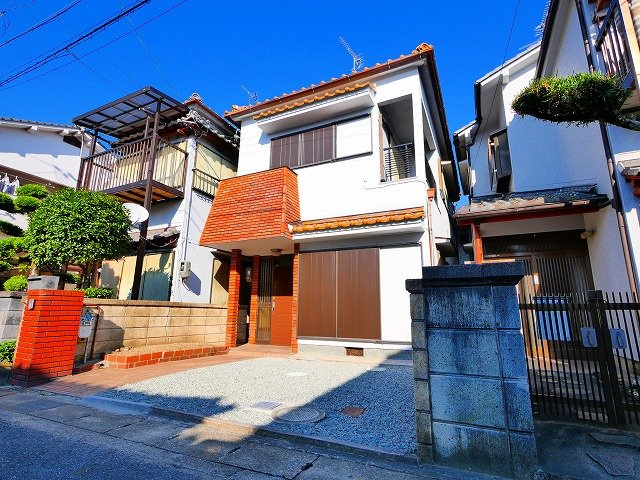 大和郡山市小泉町戸建の外観