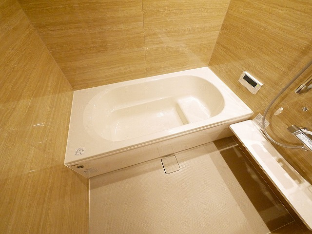 ボナール　A棟の浴室|コンパクトで使いやすいお風呂です