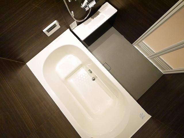 ボナール　C棟の居間・リビング|ゆったり過ごせる居間です