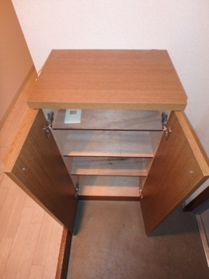 【玄関】 | ロイヤルコート