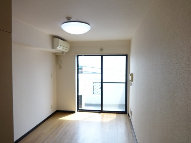 リフレ要町の洋室