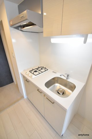 プロヴィスタ新大阪イーストゲート　仲介手数料無料のキッチン