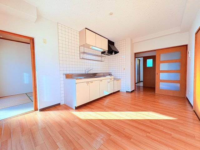 apartment 吉田
