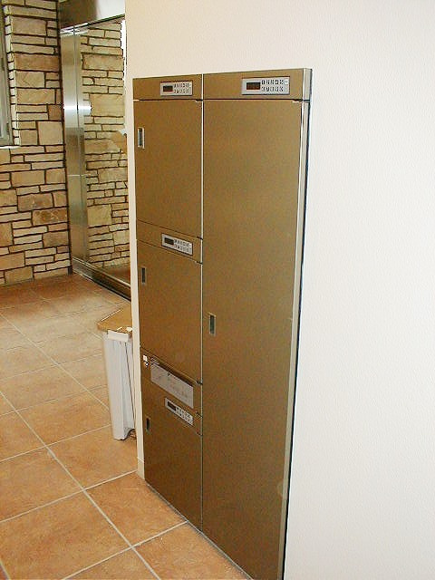 シャンブル向丘のその他共用部分|エントランス