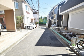 【前面道路含む現地写真】 | 北西側4ｍ私道