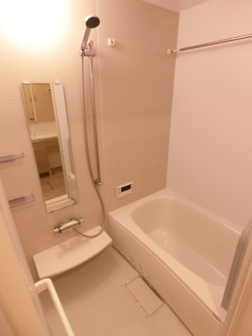 ラ・エスコルテの浴室|日々の暮らしに欠かせないお風呂です