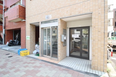 【エントランス】 | 江戸川平井青雲館レジデンス | 建物の内部です