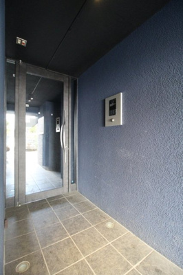 【エントランス】 | ＬＡＰｉＳ原宿Ⅲ | ゆとりのあるエントランスです