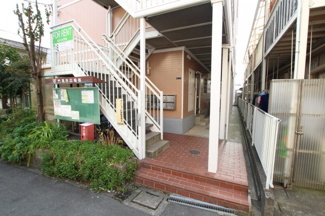 【エントランス】