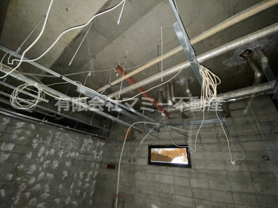 【内装】 | 高架下店舗K