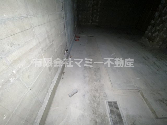 【内装】 | 高架下店舗K