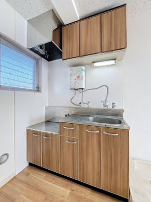 【キッチン】 | レ・スタ野方 | ★収納棚付き！ガスコンロ設置可キッチンです★